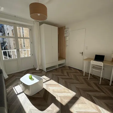 Au Coeur De Apartment